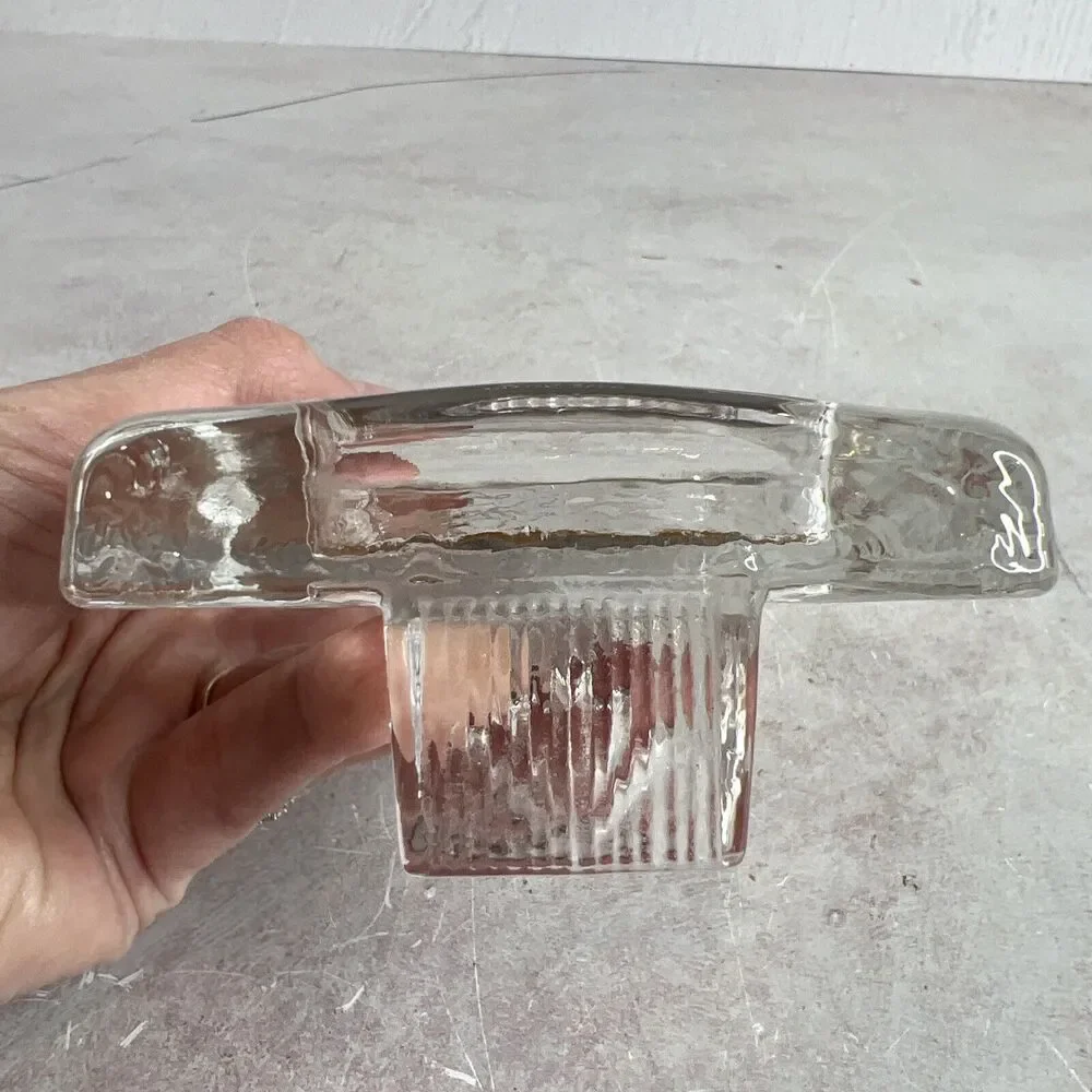 International Silver Company Crystal Picture Frame‎ 2”X 3”